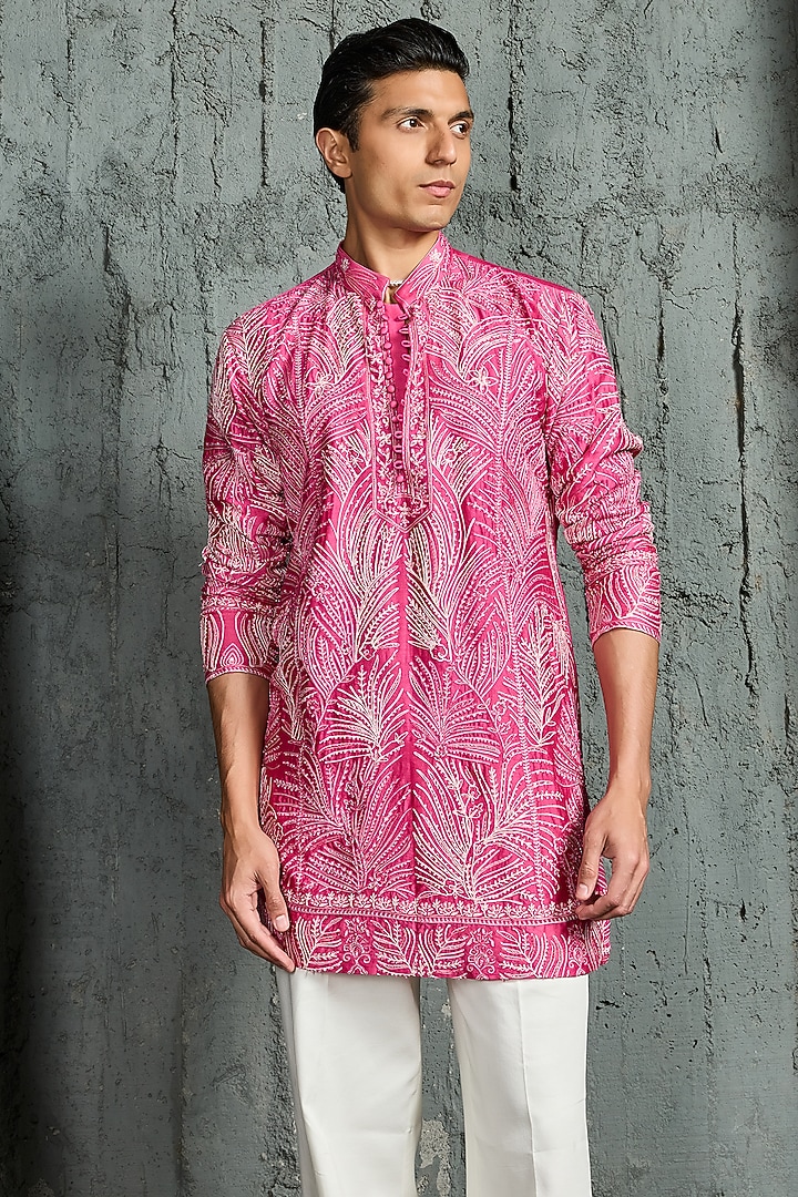 Pink Chanderi Silk Cutdana Embroidered Kurta Set by Sarab Khanijou at Pernia's Pop Up Shop