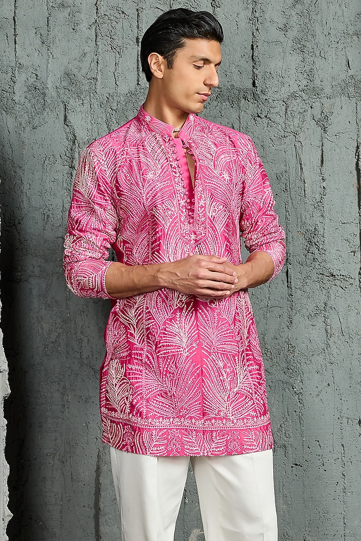 Pink Chanderi Silk Cutdana Embroidered Kurta Set by Sarab Khanijou at Pernia's Pop Up Shop
