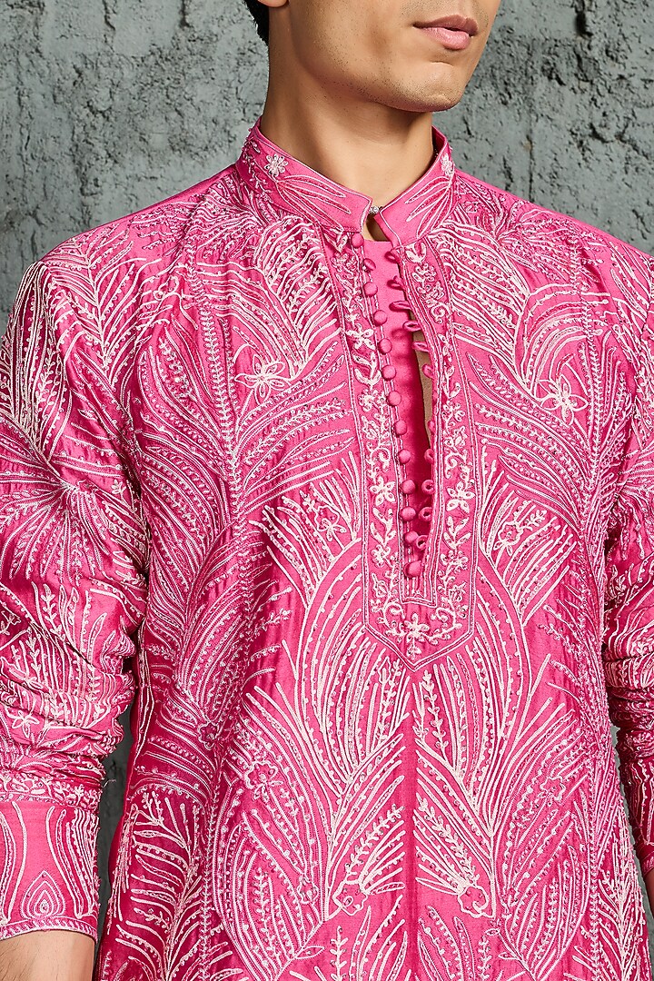 Pink Chanderi Silk Cutdana Embroidered Kurta Set by Sarab Khanijou at Pernia's Pop Up Shop