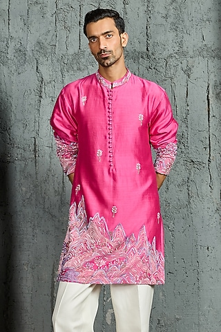 Pink Chanderi Silk Thread Embroidered Kurta Set by Sarab Khanijou