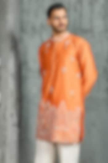 Orange Chanderi Silk Thread Embroidered Kurta Set by Sarab Khanijou at Pernia's Pop Up Shop