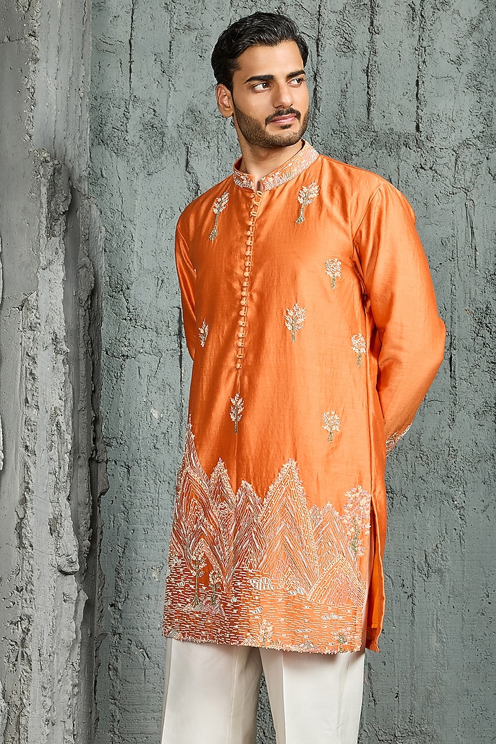 Orange Chanderi Silk Thread Embroidered Kurta Set by Sarab Khanijou at Pernia's Pop Up Shop