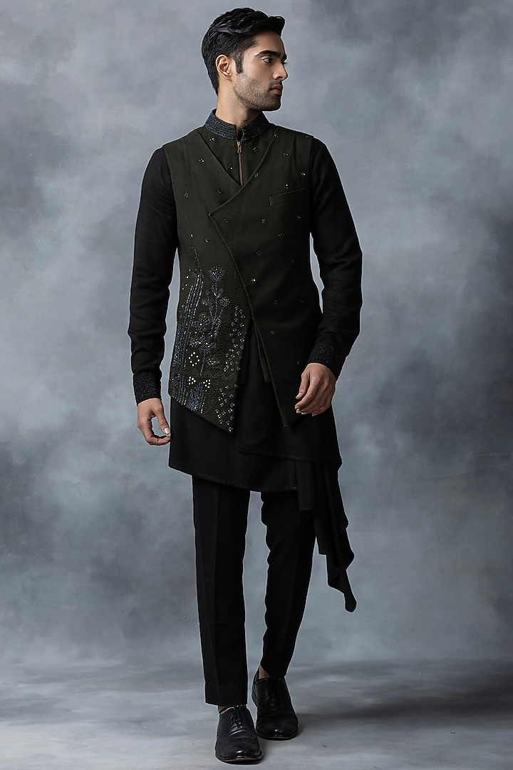Dark Green Raw Silk & Crepe Embroidered Nehru Set by Sarab Khanijou at Pernia's Pop Up Shop
