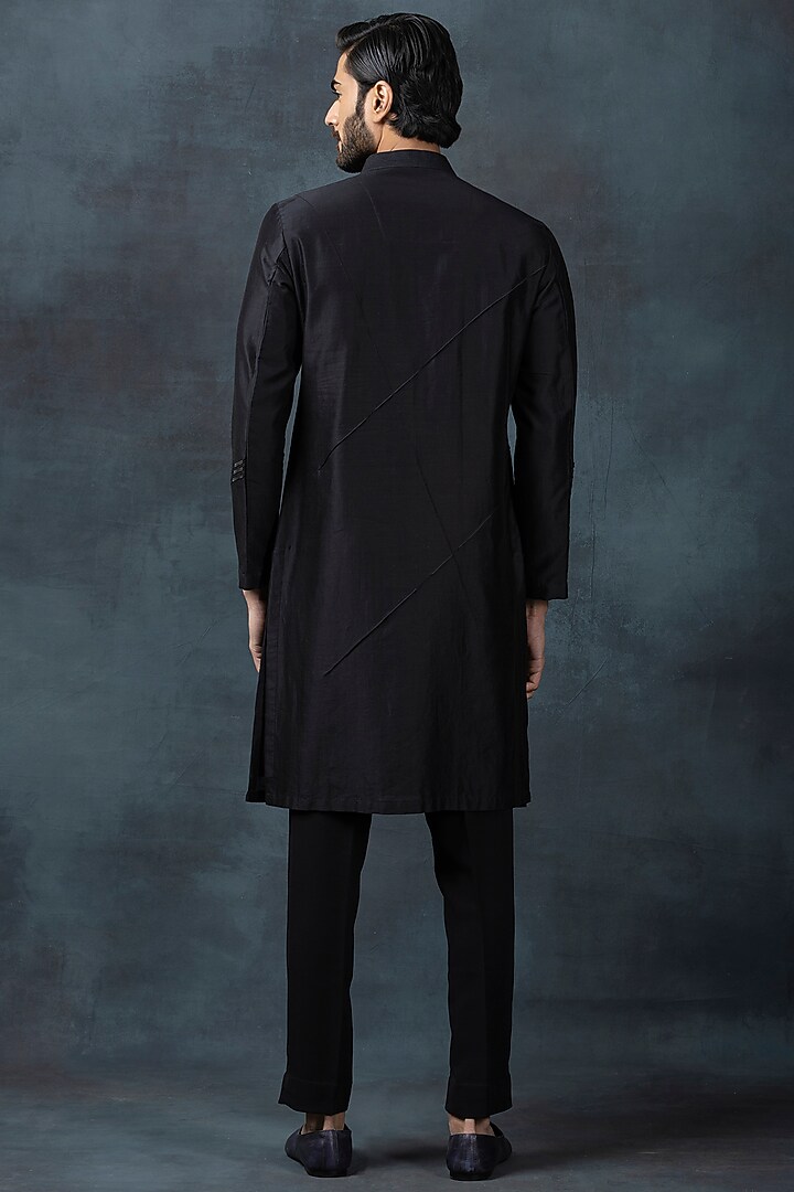 Black Chanderi Silk Kurta Set by Sarab Khanijou at Pernia's Pop Up Shop