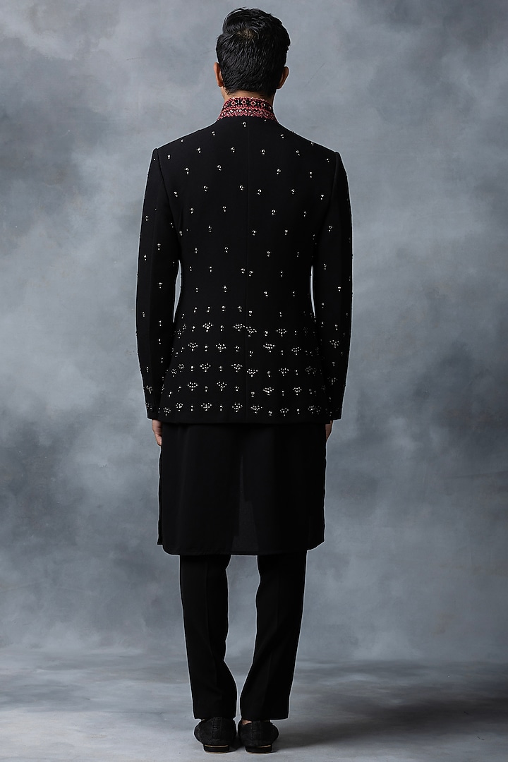 Black Sandwash Thread Embroidered Bandhgala Set by Sarab Khanijou at Pernia's Pop Up Shop