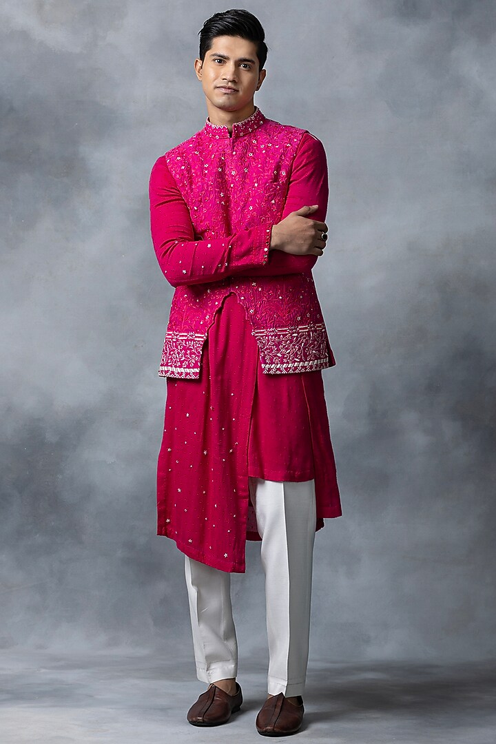 Hot Pink Silk & Moss Crepe Floral Thread Work Bundi Jacket Set by Sarab Khanijou at Pernia's Pop Up Shop