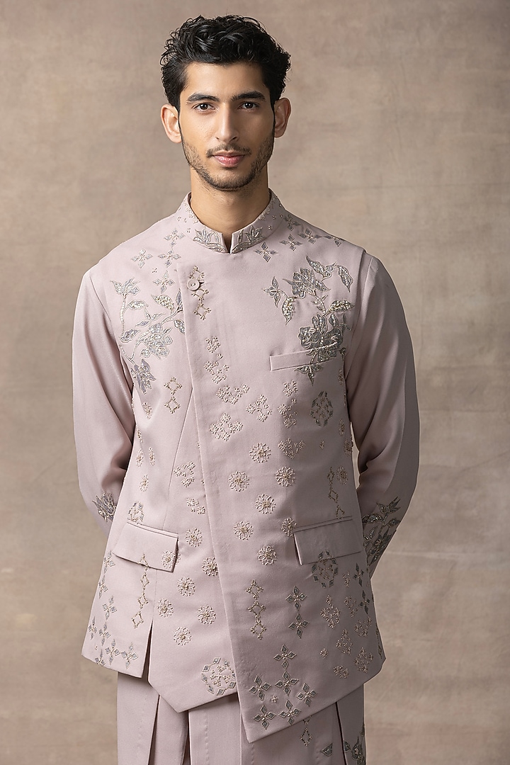 Lavender Crepe Embroidered Nehru Jacket Set by Sarab Khanijou at Pernia's Pop Up Shop