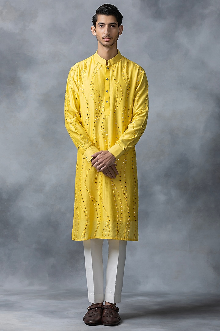 Yellow Cotton Silk Mirror Work Kurta Set by Sarab Khanijou at Pernia's Pop Up Shop