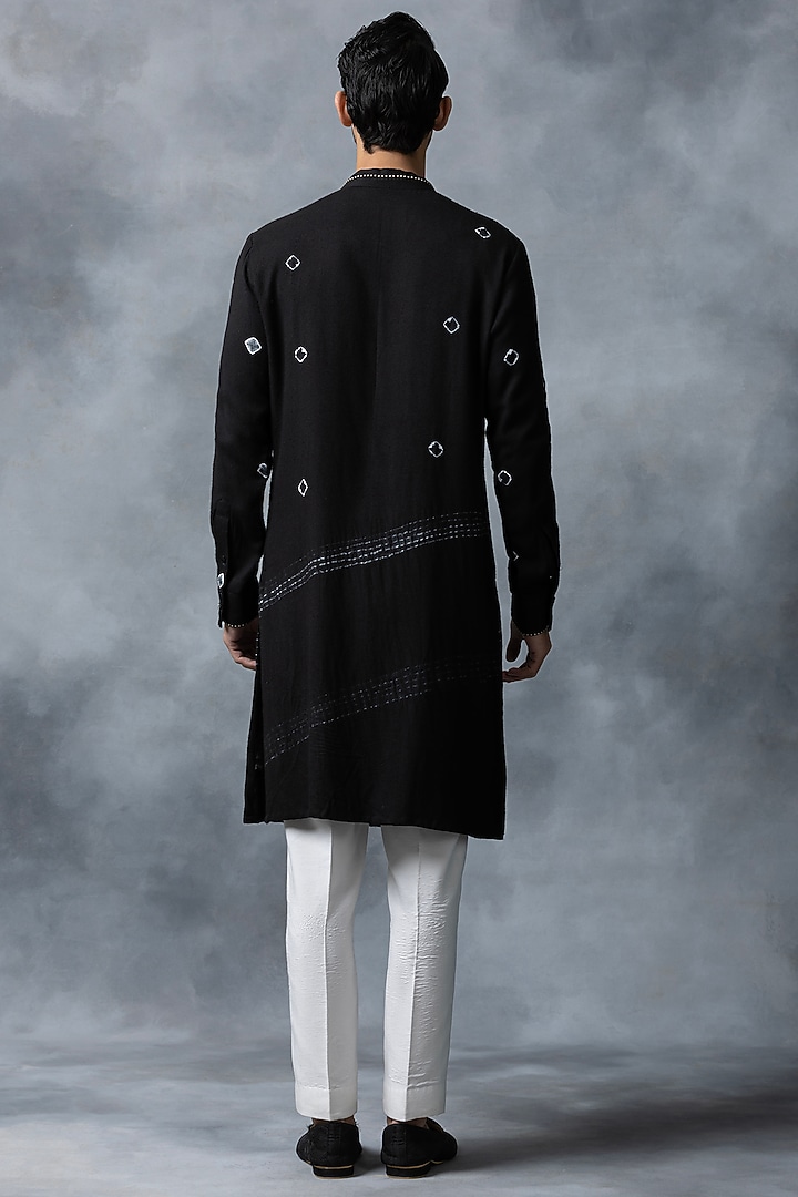 Black Moss Crepe Tie-Dye Kurta Set by Sarab Khanijou at Pernia's Pop Up Shop