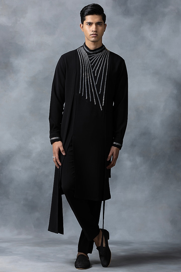 Black Sandwash Kurta Set by Sarab Khanijou at Pernia's Pop Up Shop