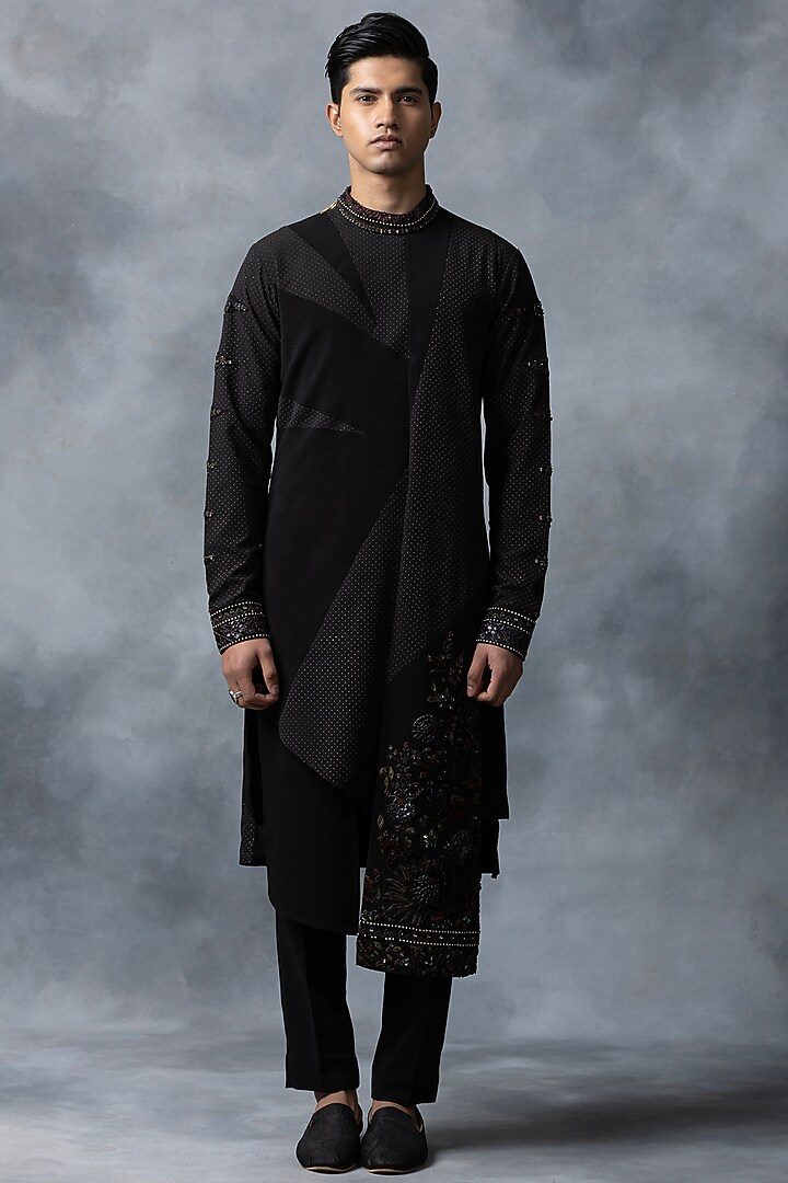 Black Sandwash Embroidered Kurta Set by Sarab Khanijou at Pernia's Pop Up Shop