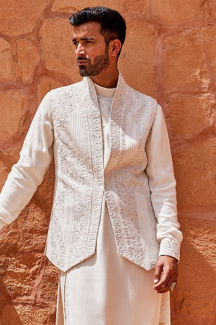 Ivory Silk Waistcoat With Kurta Set by Sarab Khanijou at Pernia's Pop Up Shop