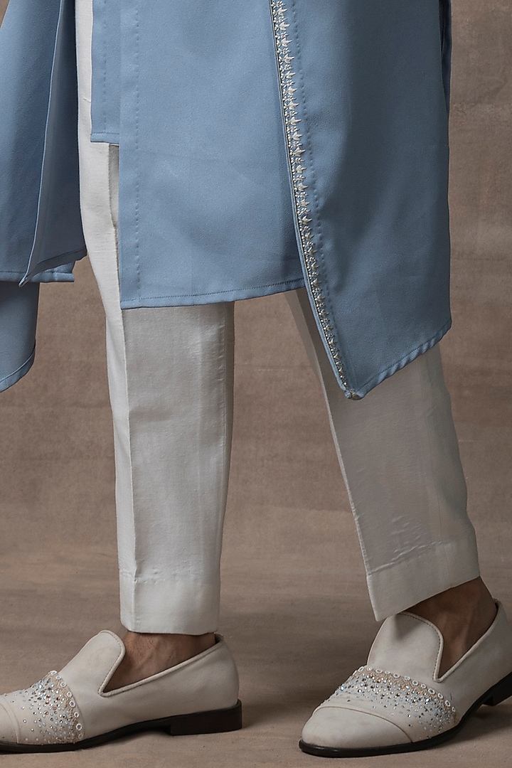 Blue Crepe Embroidered Kurta Set by Sarab Khanijou at Pernia's Pop Up Shop