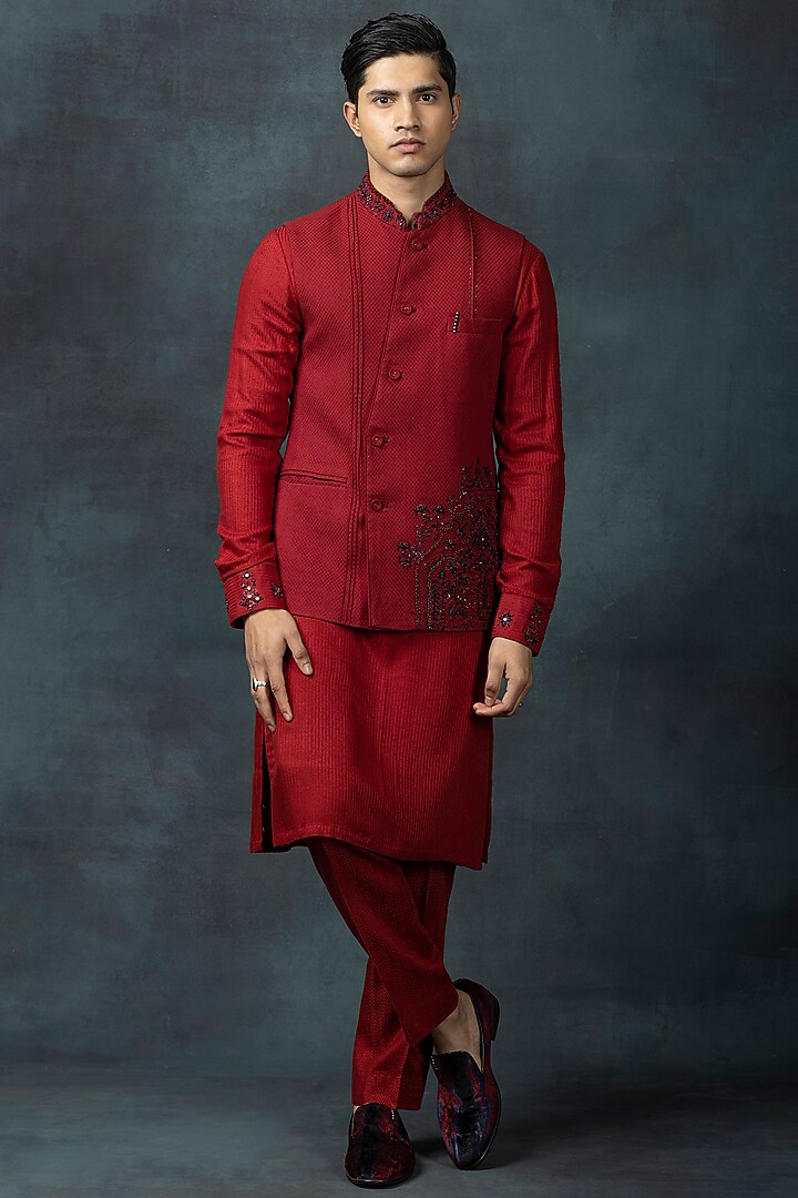 Red Silk Embroidered Waistcoat With Kurta Set by Sarab Khanijou at Pernia's Pop Up Shop