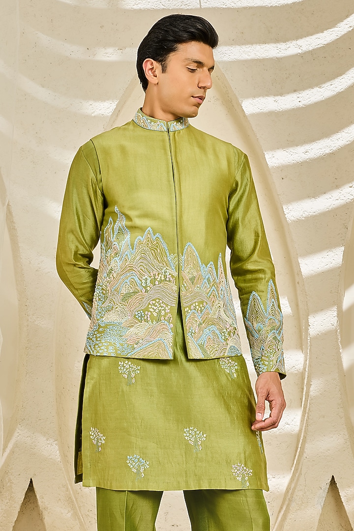 Green Chanderi Silk Thread Embroidered Nehru Jacket Set by Sarab Khanijou at Pernia's Pop Up Shop