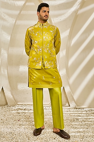Lime Green Chanderi Silk Thread Embroidered Nehru Jacket Set by Sarab Khanijou