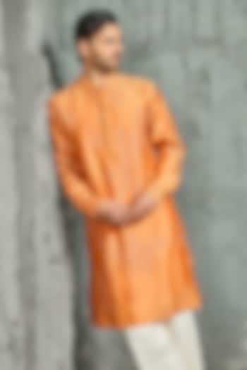 Orange Chanderi Silk Sequins Embroidered Kurta Set by Sarab Khanijou at Pernia's Pop Up Shop
