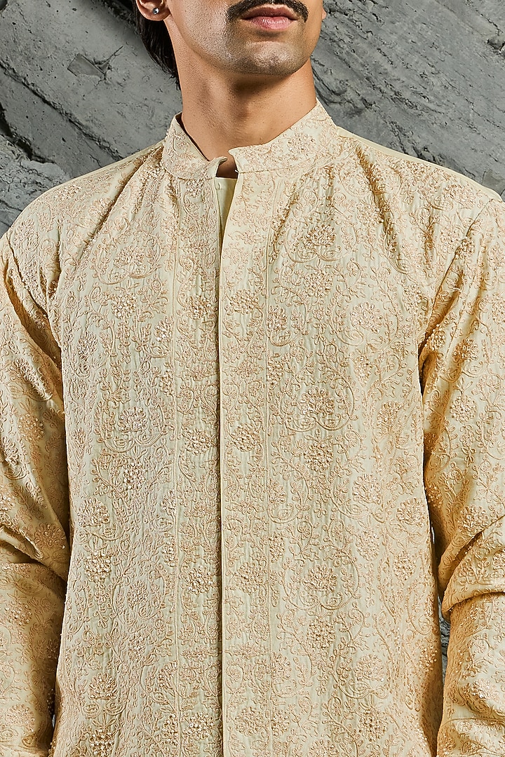 Dusty Ivory Chanderi Silk Cutdana Embroidered Kurta Set by Sarab Khanijou at Pernia's Pop Up Shop