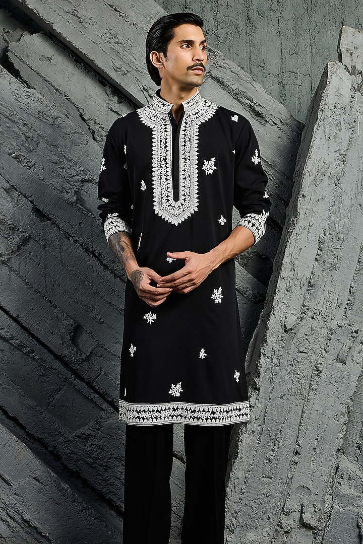 Black Sandwash Dori Embroidered Kurta Set by Sarab Khanijou at Pernia's Pop Up Shop
