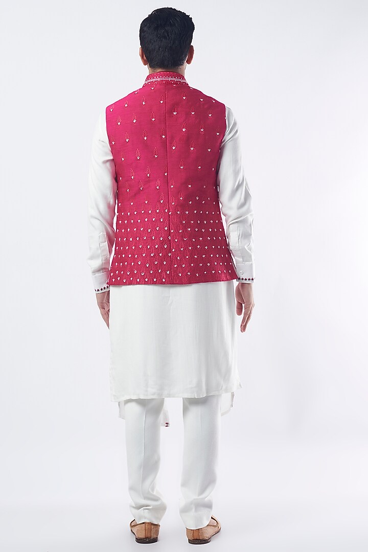 White Moss Crepe Bundi Jacket Set by Sarab Khanijou at Pernia's Pop Up Shop
