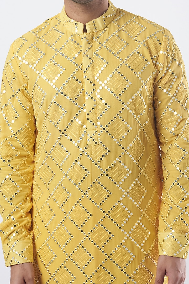 Yellow Cotton Silk Mirror Embroidered Kurta Set by Sarab Khanijou at Pernia's Pop Up Shop