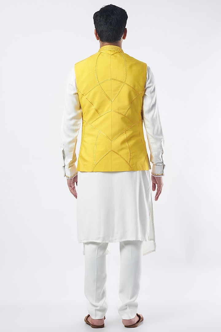 Yellow Cotton Silk Mirror Embroidered Bundi Jacket Set by Sarab Khanijou at Pernia's Pop Up Shop