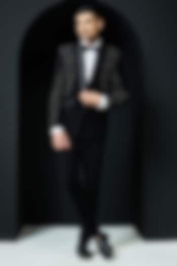 Black Sandwash Cutdana Embroidered Tuxedo Set by Sarab Khanijou at Pernia's Pop Up Shop
