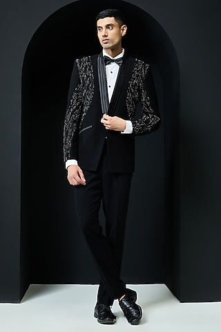 Black Sandwash Cutdana Embroidered Tuxedo Set by Sarab Khanijou