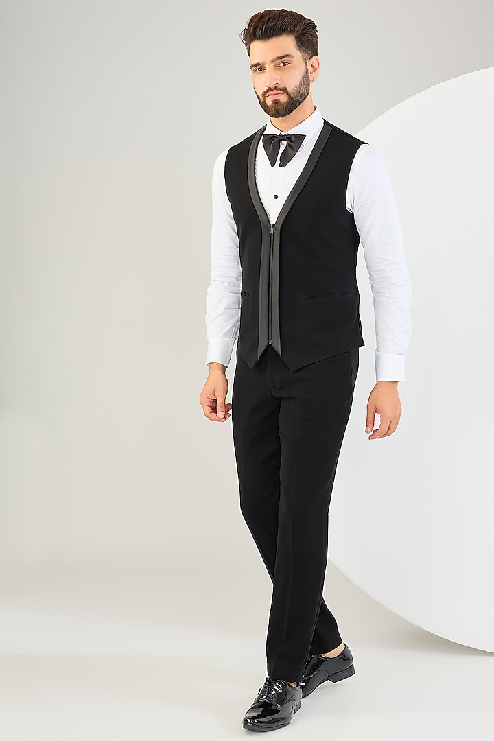 Black Suiting Fabric Bead Work Tuxedo Set by Sarab Khanijou at Pernia's Pop Up Shop