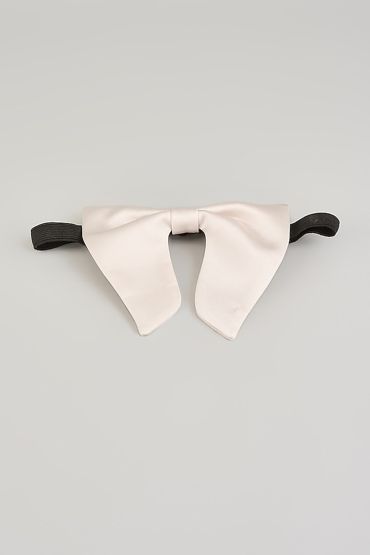 Ivory Silk Bow-Tie by Sarab Khanijou