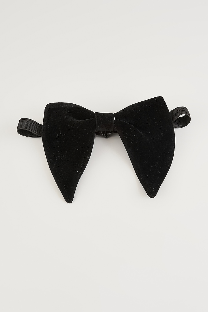 Black Velvet Bow-Tie by Sarab Khanijou