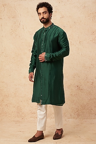 Green Chanderi Mirror Embroidered Kurta Set by Sarab Khanijou