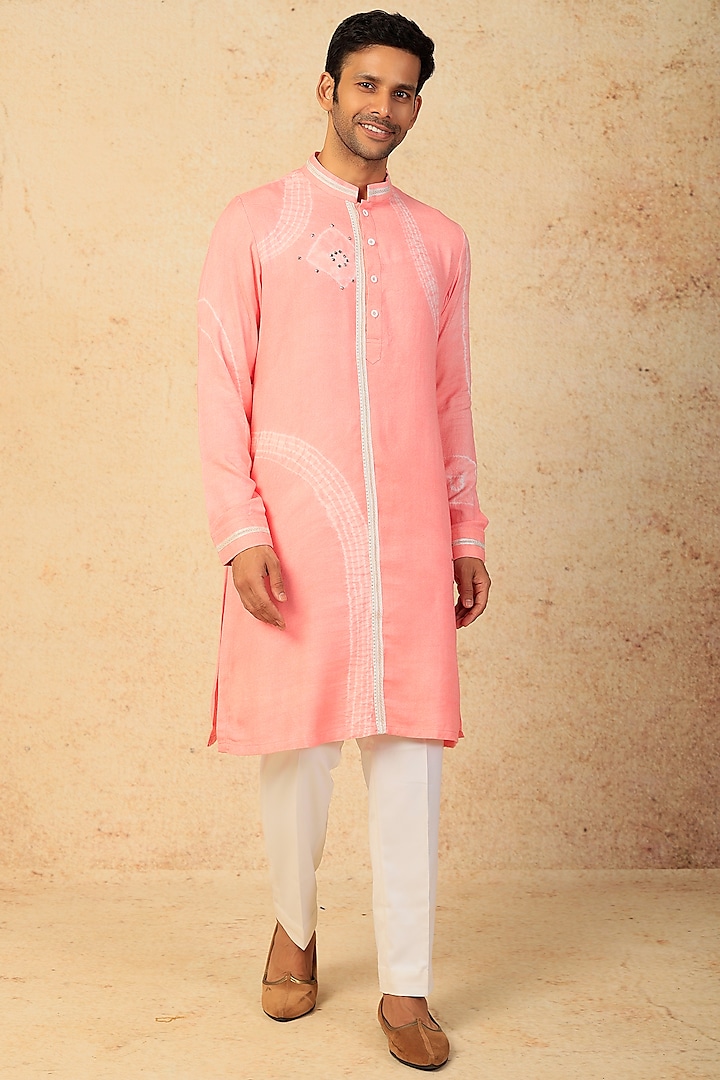 Pink Crepe Tie & Dye Kurta Set by Sarab Khanijou