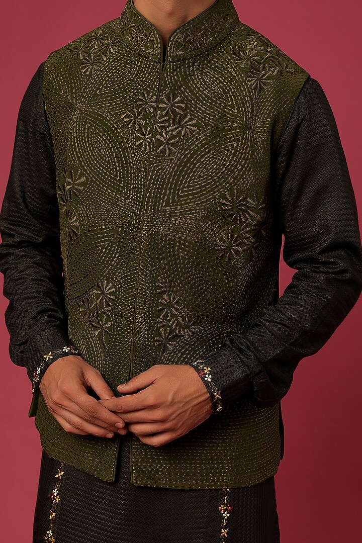 Olive Cotton Silk Thread Embroidered Bundi Jacket Set by Sarab Khanijou at Pernia's Pop Up Shop
