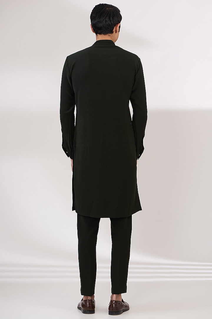 Bottle Green Sandwash Pintuck Kurta Set by Sarab Khanijou at Pernia's Pop Up Shop