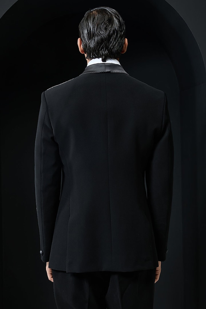 Black Sandwash Cutdana Embroidered Tuxedo Set by Sarab Khanijou at Pernia's Pop Up Shop