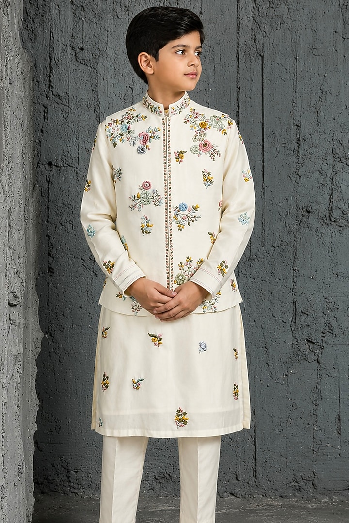 Ivory Chanderi Silk Floral Embroidered Nehru Jacket Set For Boys by Sarab Khanijou Kids at Pernia's Pop Up Shop