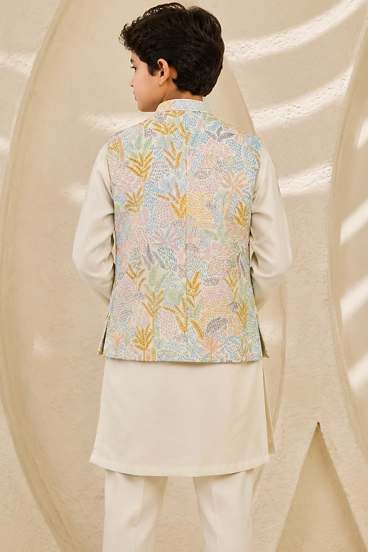 Off-White Chanderi Silk Cutdana Embroidered Nehru Jacket Set For Boys by Sarab Khanijou Kids at Pernia's Pop Up Shop