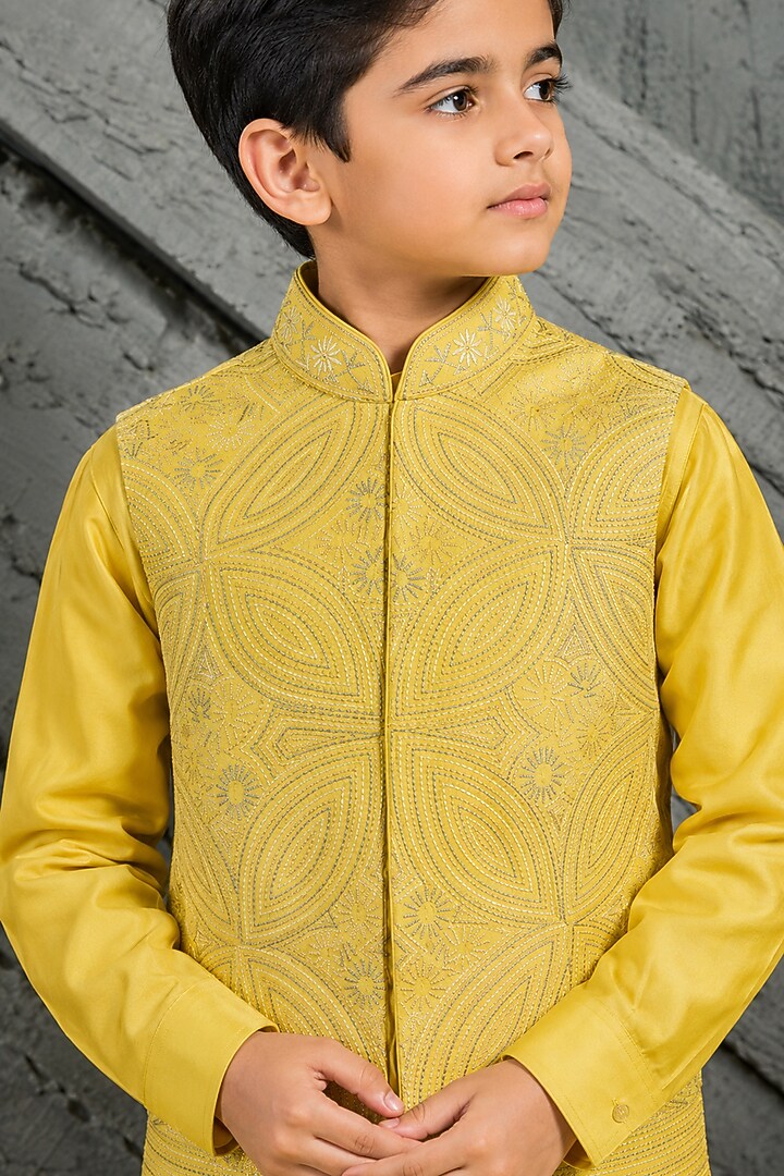 Yellow Chanderi Silk Embroidered Nehru Jacket Set For Boys by Sarab Khanijou Kids at Pernia's Pop Up Shop