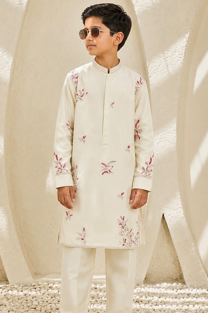 Rose Pink Chanderi Silk Silk Thread Embroidered Nehru Jacket Set For Boys by Sarab Khanijou Kids at Pernia's Pop Up Shop