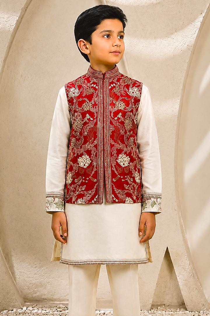 Ivory Chanderi Silk Silk Thread Embroidered Nehru Jacket Set For Boys by Sarab Khanijou Kids at Pernia's Pop Up Shop