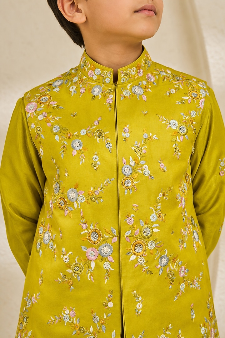 Lime Green Chanderi Silk Floral Embroidered Nehru Jacket Set For Boys by Sarab Khanijou Kids at Pernia's Pop Up Shop