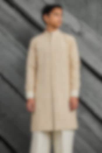 Dusty Ivory Chanderi Silk Floral Embroidered Kurta Set For Boys by Sarab Khanijou Kids at Pernia's Pop Up Shop