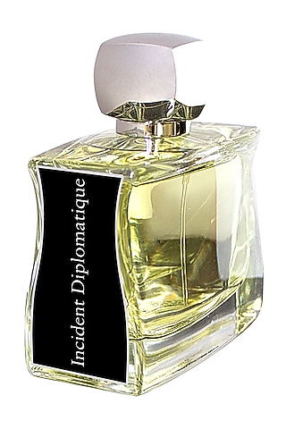 Bold & Earthy Fragrance by Jovoy X Scentido