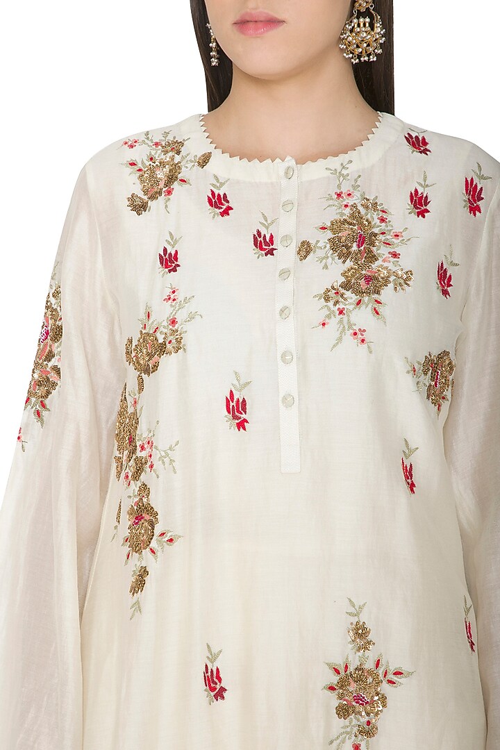 Cream Embroidered Kurta Set by Joy Mitra at Pernia's Pop Up Shop