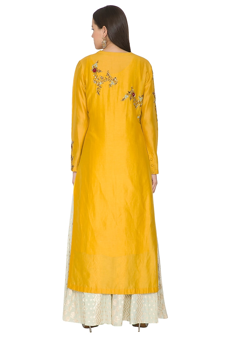 Yellow Embroidered Kurta Set by Joy Mitra at Pernia's Pop Up Shop