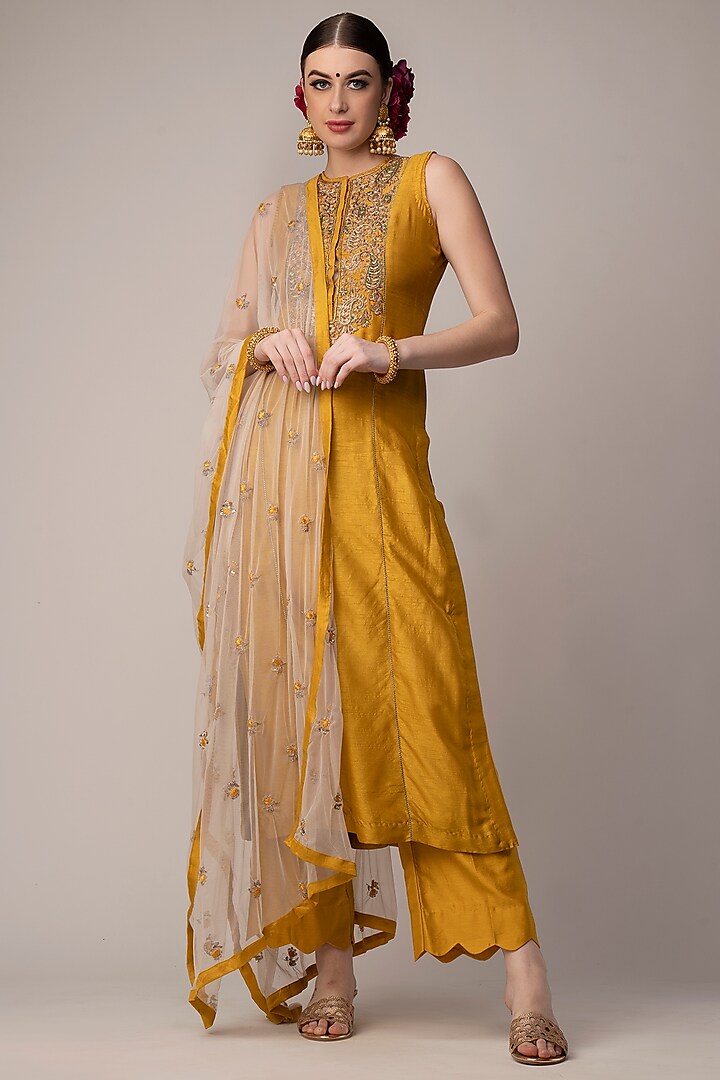 Mustard Embroidered Kurta Set by Joy Mitra at Pernia's Pop Up Shop