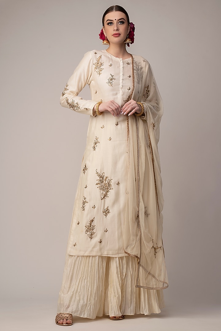 Cream Chanderi Long Kurta Set by Joy Mitra at Pernia's Pop Up Shop