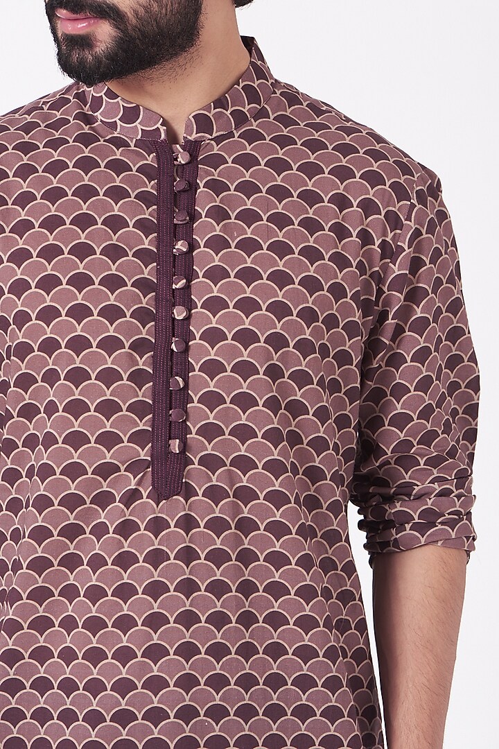 Dull Wine Printed Kurta Set by Joy Mitra Men at Pernia's Pop Up Shop