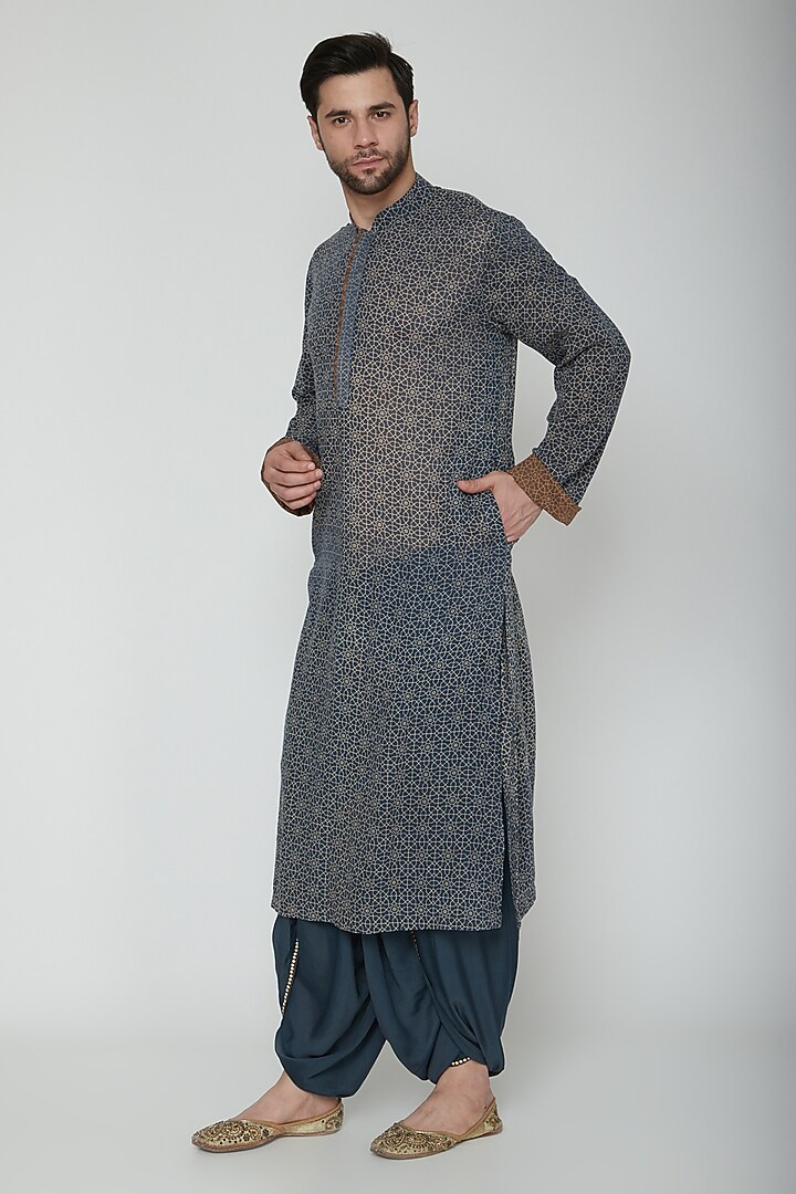 Blue Printed Kurta Set by Joy Mitra Men at Pernia's Pop Up Shop
